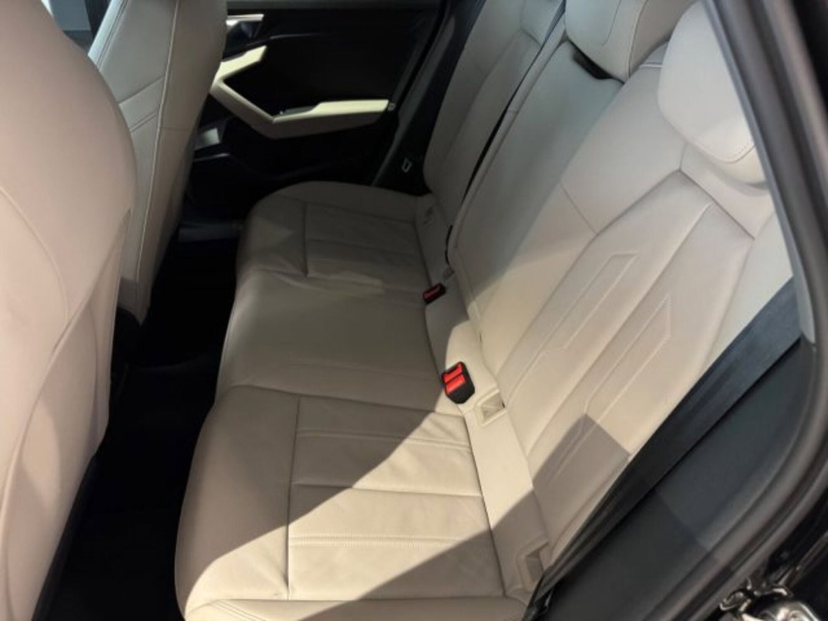 Audi A3 Sportback 35 TDI S tronic S line edition (12)