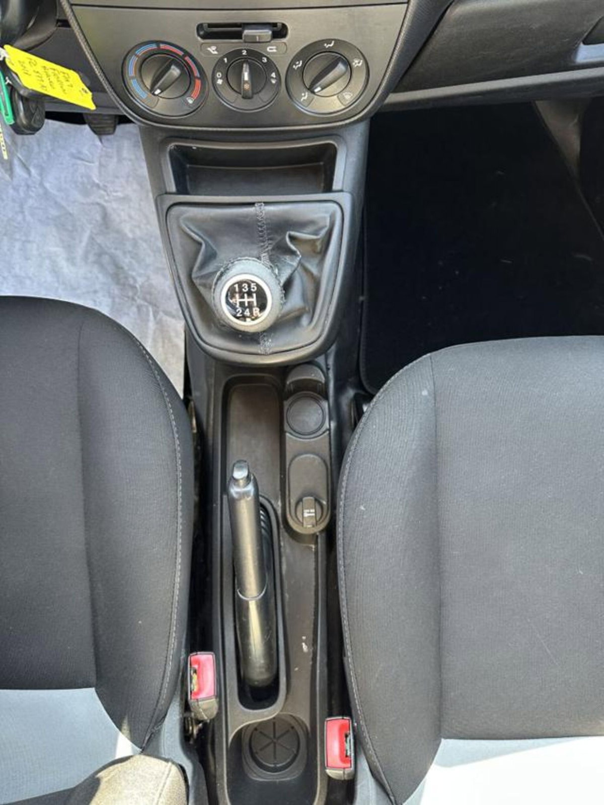Fiat Fiorino 1.3 MJT 95CV Combinato (10)