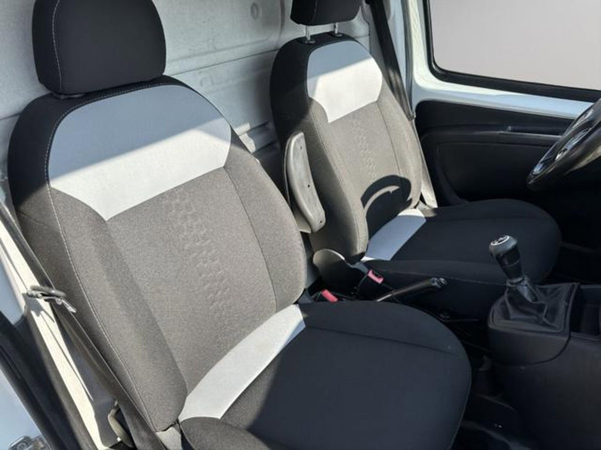Fiat Fiorino 1.3 MJT 95CV Combinato (13)