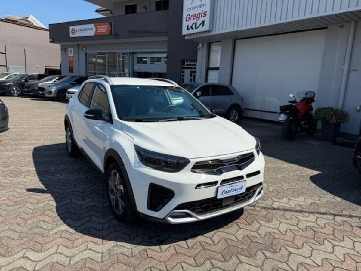 Kia Stonic 1.0 T-GDi 120 CV MHEV DCT GT Line (3)