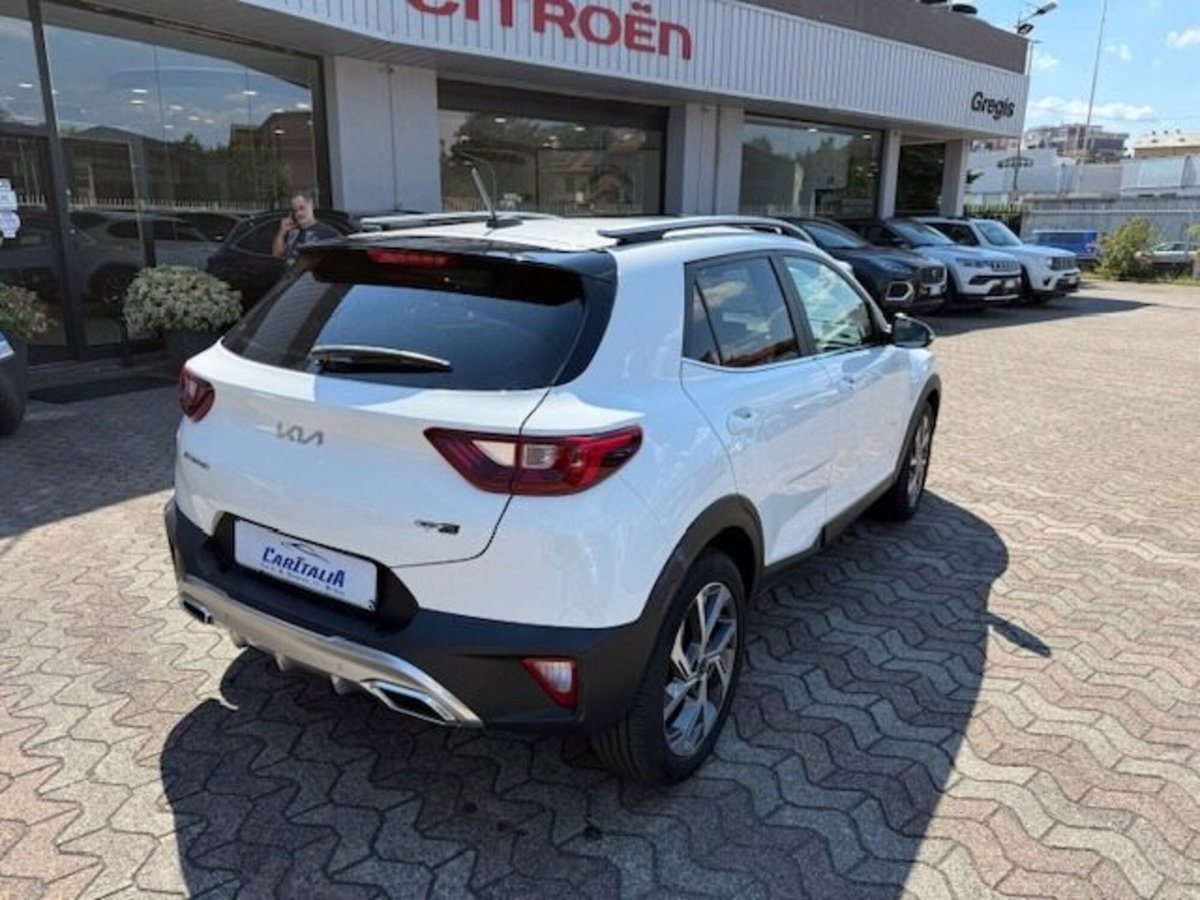 Kia Stonic 1.0 T-GDi 120 CV MHEV DCT GT Line (5)