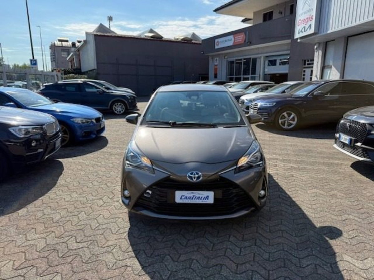 Toyota Yaris 1.5 Hybrid 5 porte Energy (2)