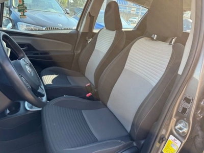 Toyota Yaris 1.5 Hybrid 5 porte Energy (7)