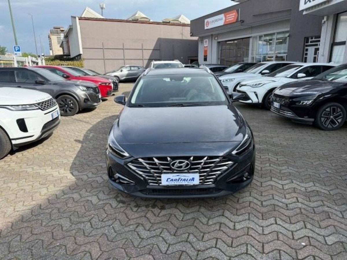 Hyundai i30 Station Wagon 1.6 CRDi 136 CV 48V DCT Prime (2)