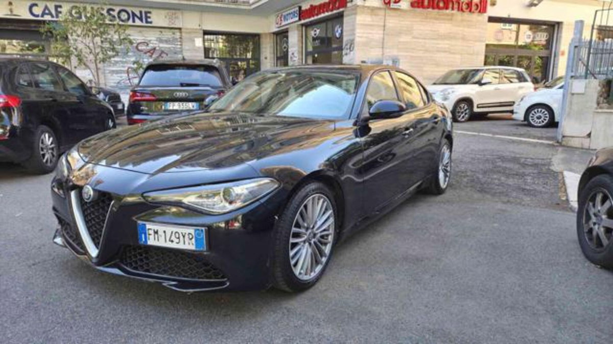 Alfa Romeo Giulia 2.2 Turbodiesel 180 CV AT8 Eco Business (3)