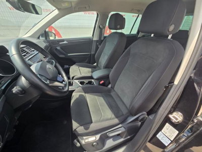 Volkswagen Tiguan 2.0 TDI 150 CV SCR DSG 4MOTION Life (9)