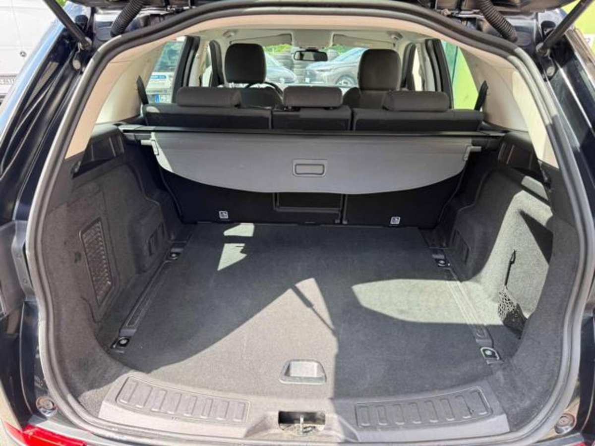 Land Rover Discovery Sport 2.0D I4-L.Flw 150 CV AWD Auto (9)