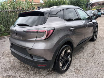 Renault Captur 1.0 eco-g Techno 100cv (4)