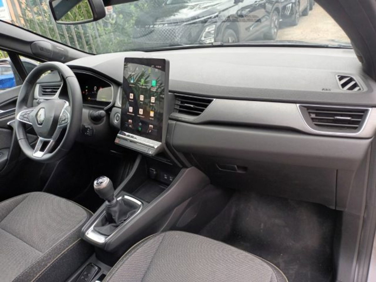 Renault Captur 1.0 eco-g Techno 100cv (7)