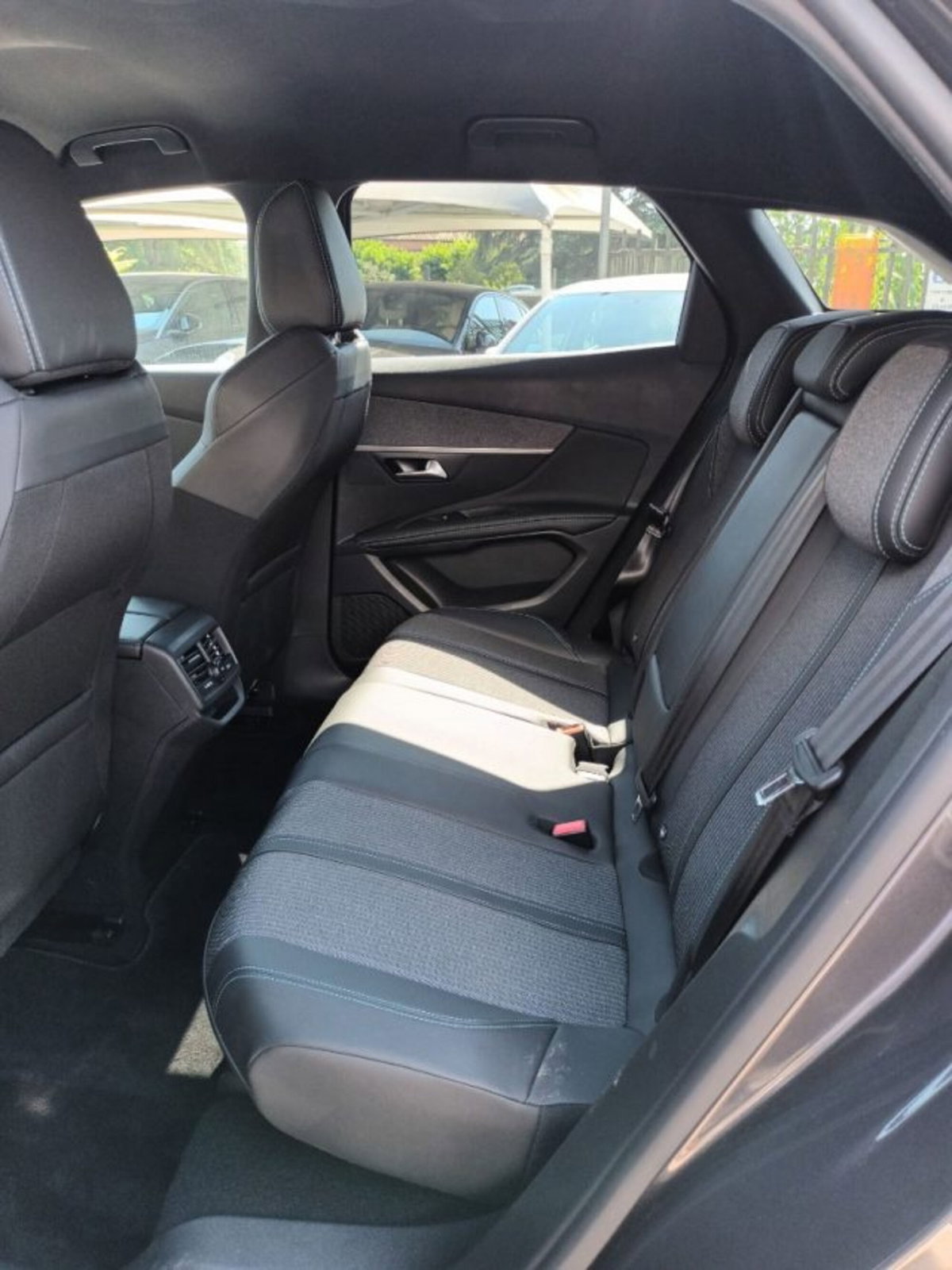 Peugeot 3008 BlueHDi 130 S&S EAT8 Allure Pack (6)