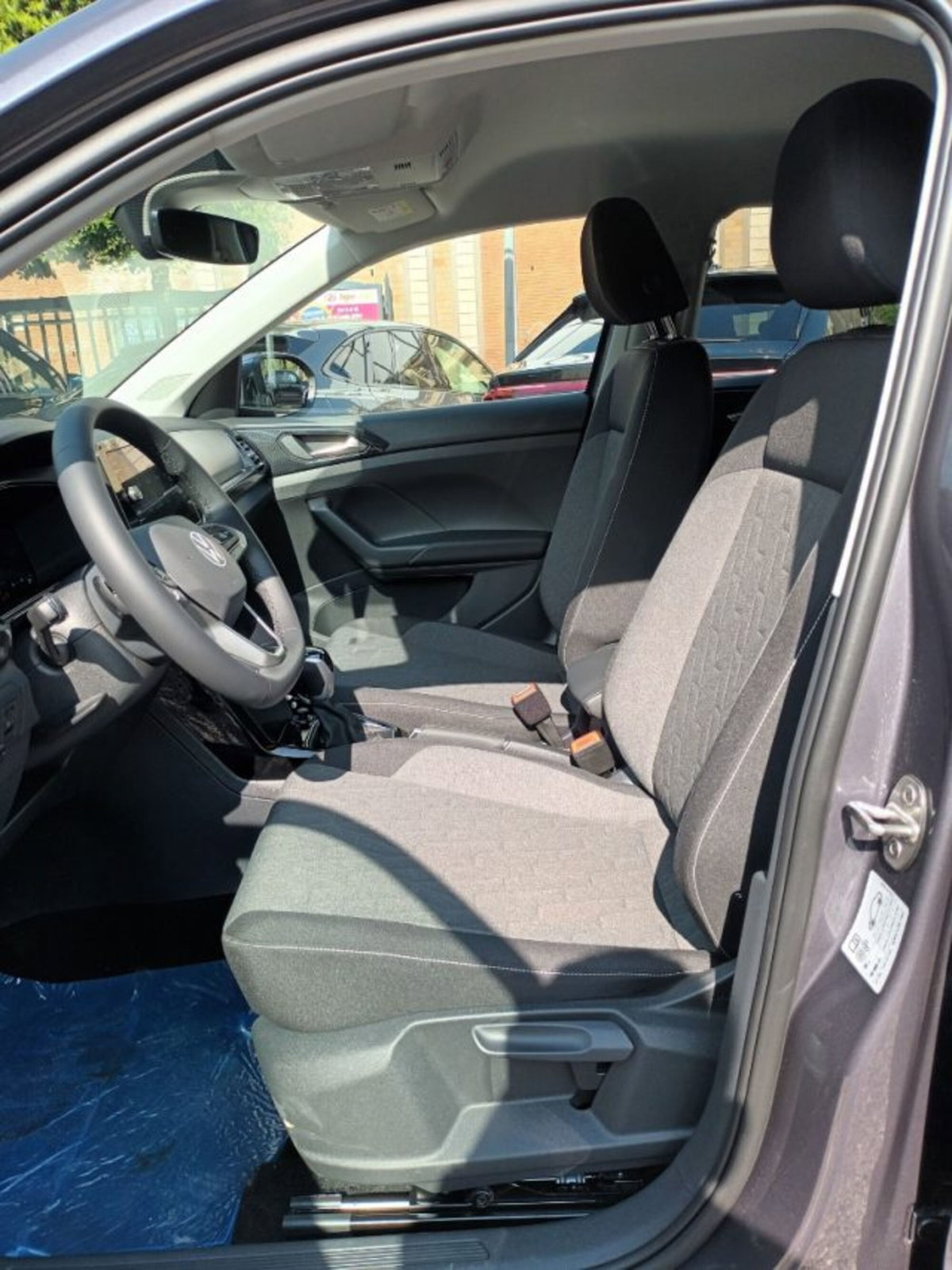 Volkswagen T-Cross 1.0 tsi Edition 115cv (5)