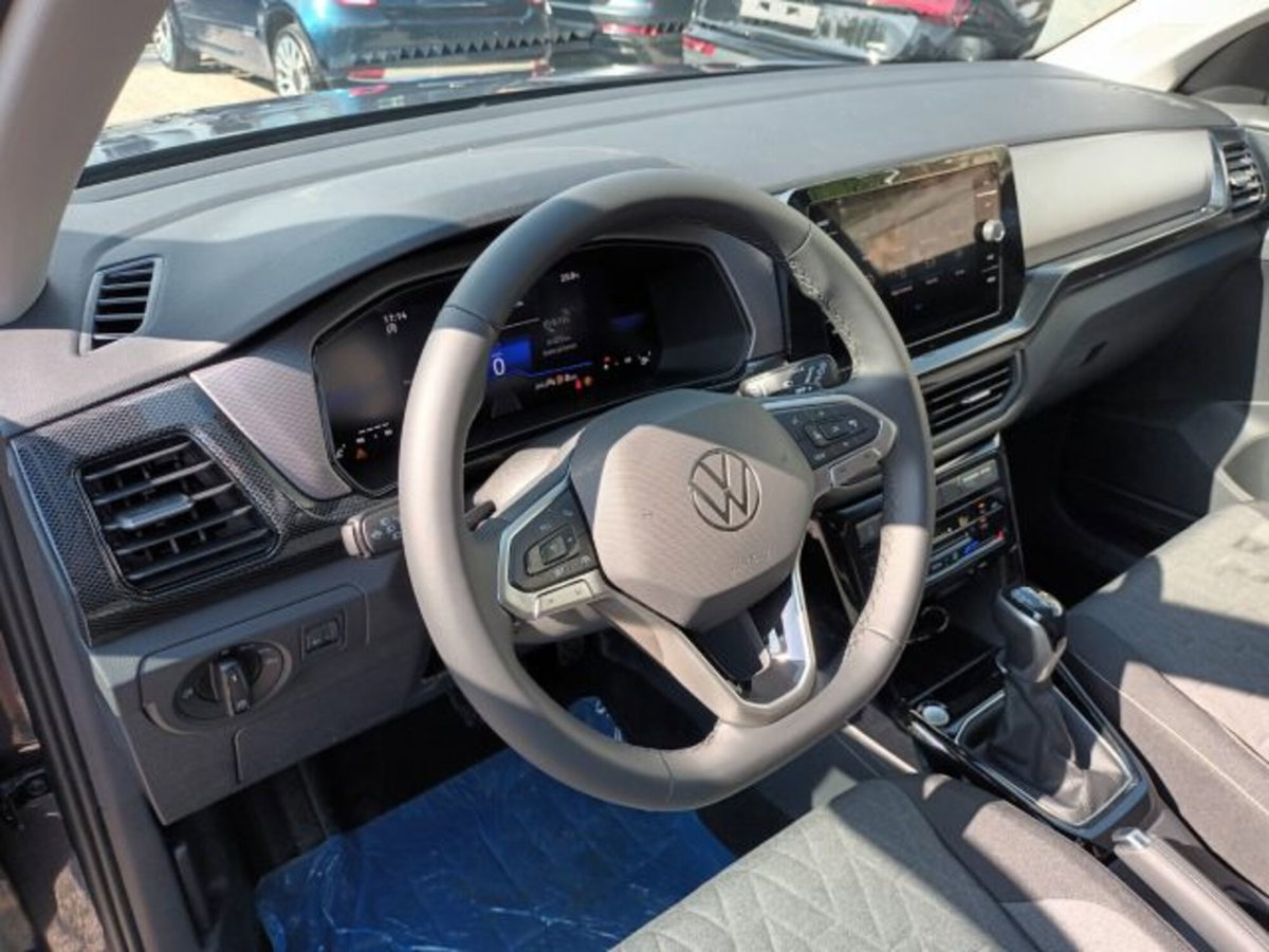 Volkswagen T-Cross 1.0 tsi Edition 115cv (8)