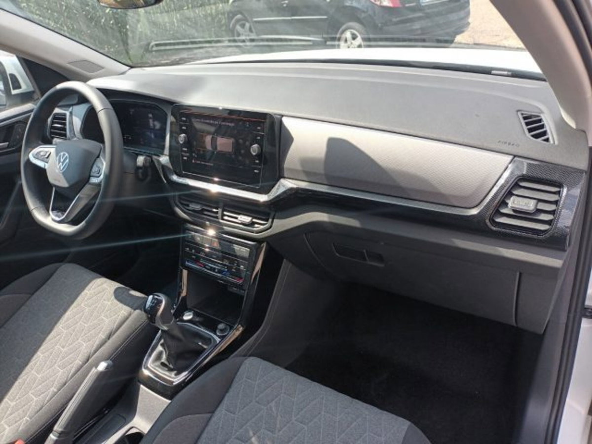 Volkswagen T-Cross 1.0 TSI Sport (9)