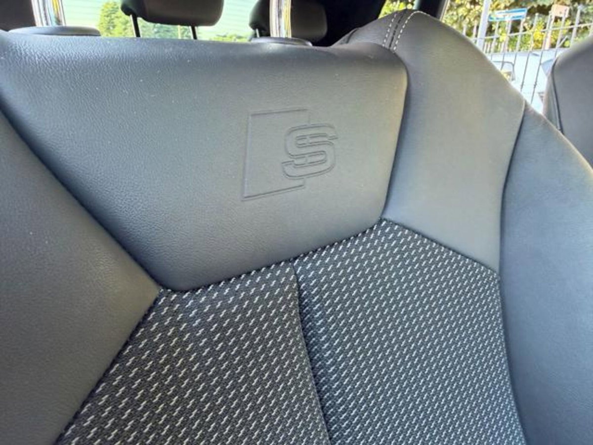 Audi Q3 Sportback 35 TDI quattro S tronic S line edition (13)