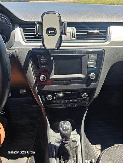 Skoda Rapid Spaceback TDI 90 CV ScoutLine (19)