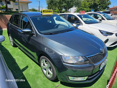 Skoda Rapid Spaceback TDI 90 CV ScoutLine (2)