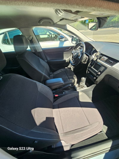 Skoda Rapid Spaceback TDI 90 CV ScoutLine (6)