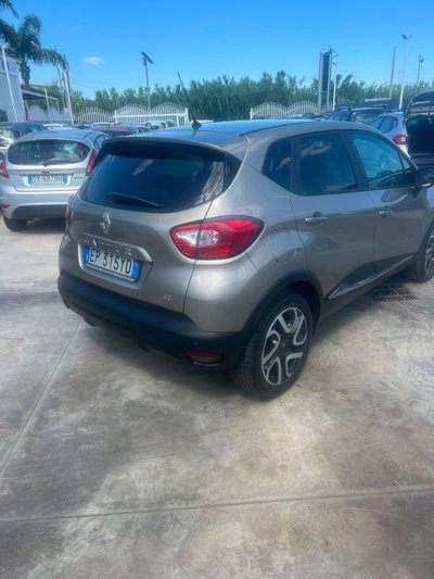 Renault Captur 1.5 dCi 8V 90 CV EDC Energy R-Link (7)