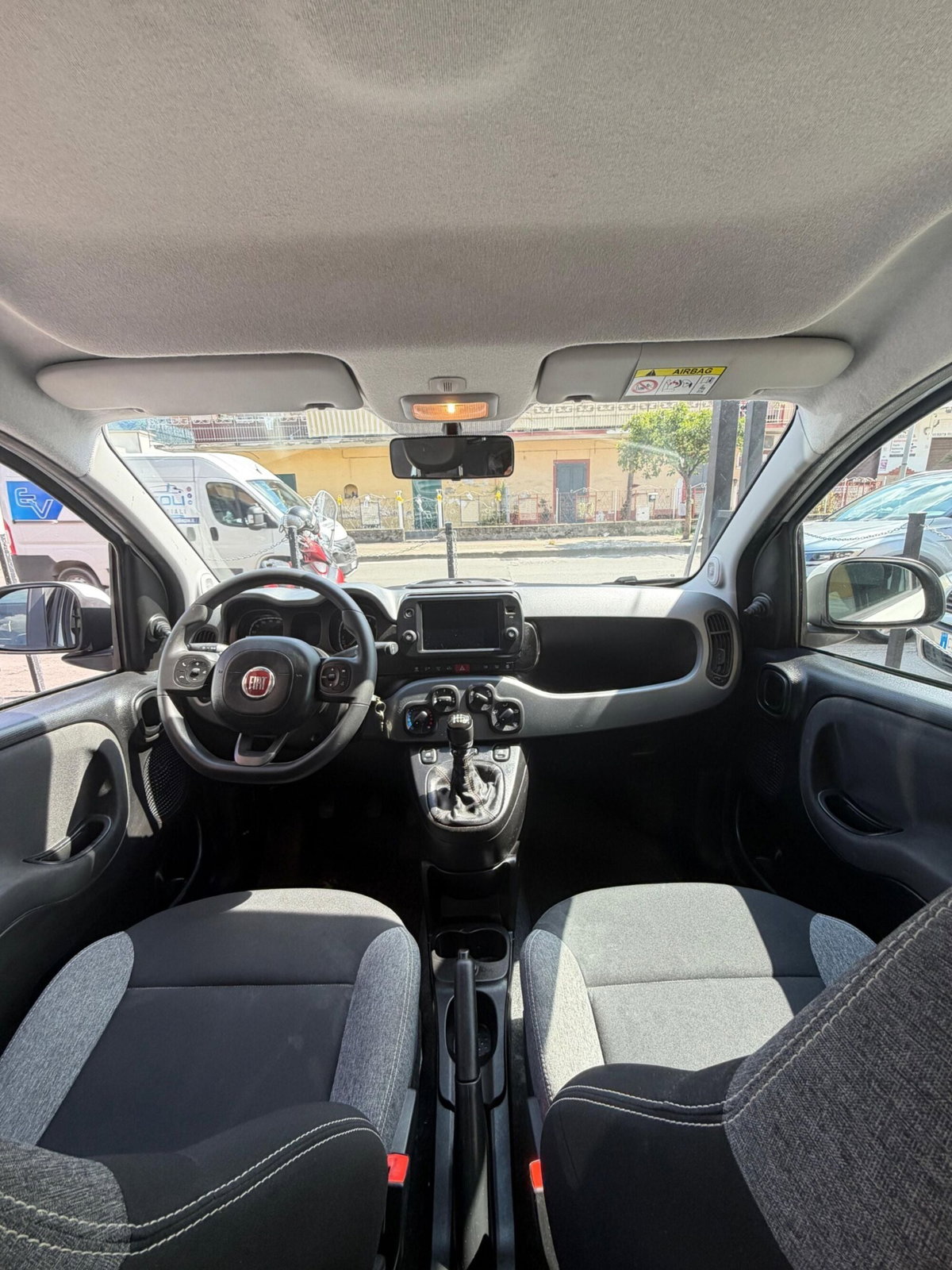 Fiat Panda 1.0 FireFly S&S Hybrid City Life (11)