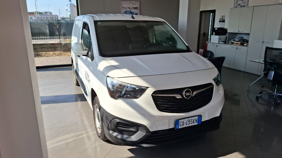 Opel Combo Furgone Cargo 1.5 Diesel PC 650 kg Edition (2)