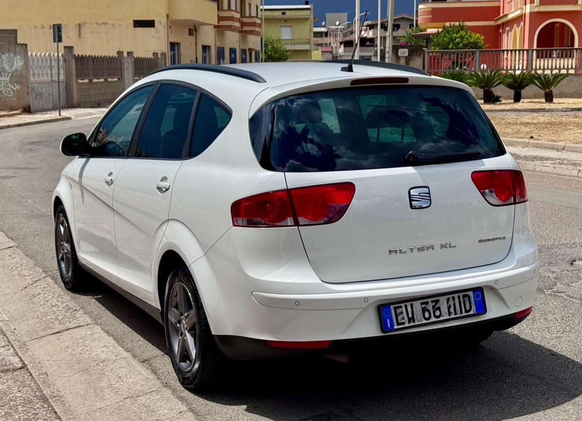 SEAT Altea XL 1.6 TDI 105 CV CR Start/Stop I-Tech (8)