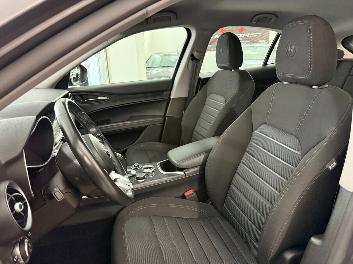 Alfa Romeo Stelvio Stelvio 2.2 Turbodiesel 160 CV AT8 RWD Super Business (16)