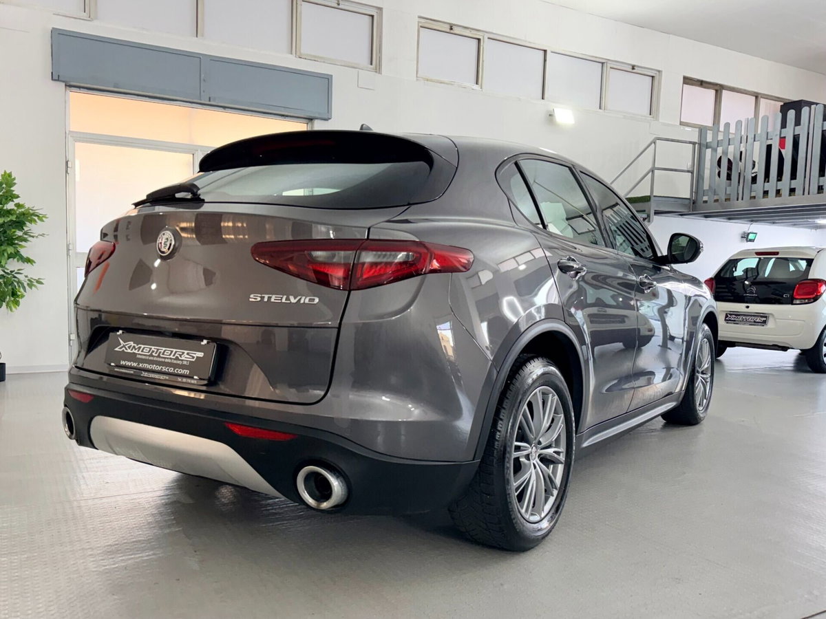 Alfa Romeo Stelvio Stelvio 2.2 Turbodiesel 160 CV AT8 RWD Super Business (5)
