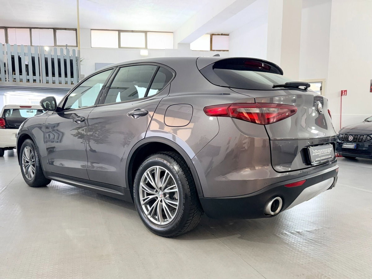 Alfa Romeo Stelvio Stelvio 2.2 Turbodiesel 160 CV AT8 RWD Super Business (7)