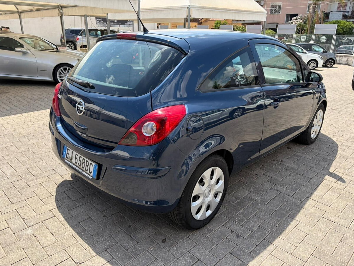 Opel Corsa 1.2 3 porte Elective (3)