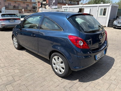Opel Corsa 1.2 3 porte Elective (4)