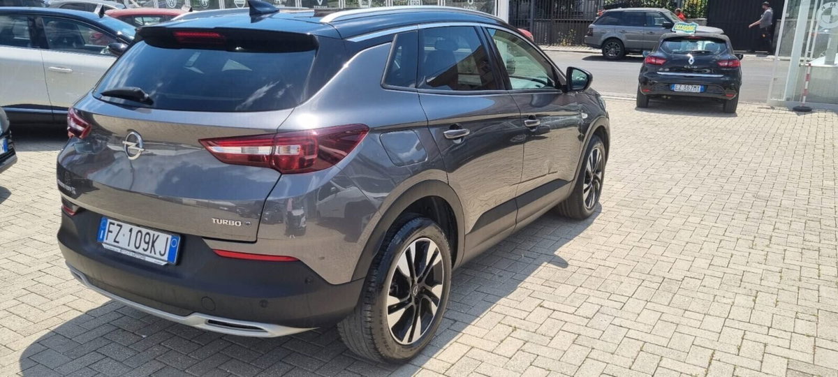 Opel Grandland X 1.5 diesel Ecotec Start&Stop Innovation (3)