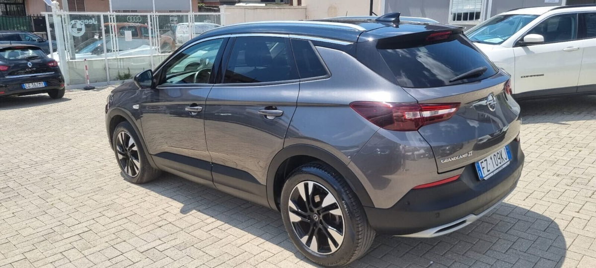 Opel Grandland X 1.5 diesel Ecotec Start&Stop Innovation (4)