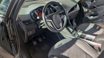 Opel Zafira Tourer 2.0 CDTi 130CV Elective (5)