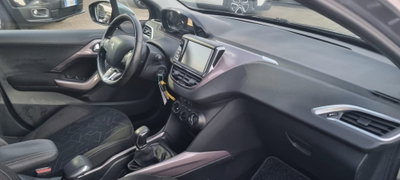 Peugeot 2008 100 S&S Allure (6)