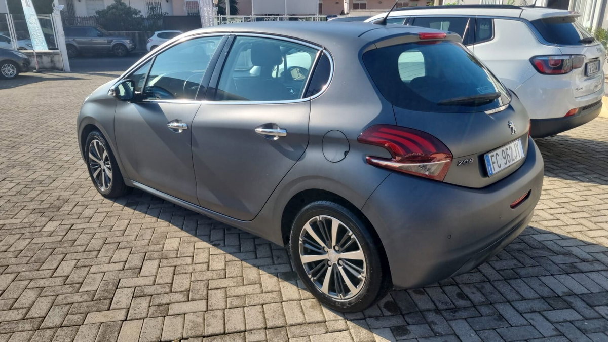 Peugeot 208 75 5 porte Active (3)