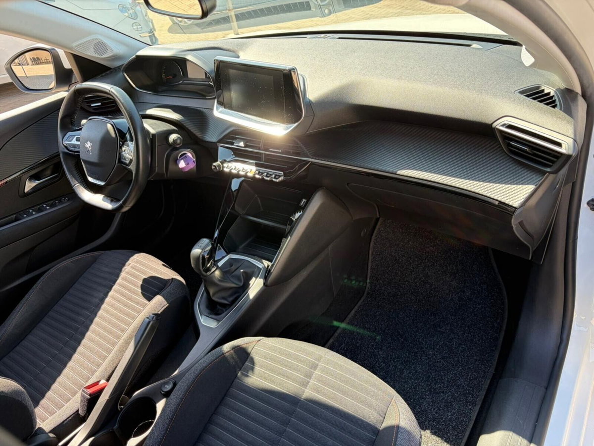 Peugeot 208 PureTech 75 Stop&Start 5 porte Active (7)