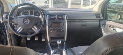 Mercedes-Benz Classe B 200 CDI Sport (5)