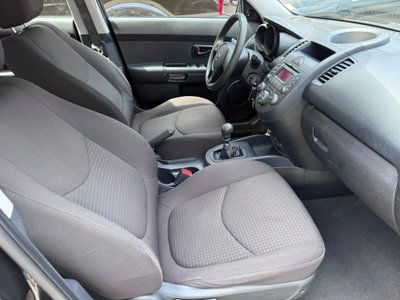 Kia Soul 1.6 CRDi VGT Cool (10)