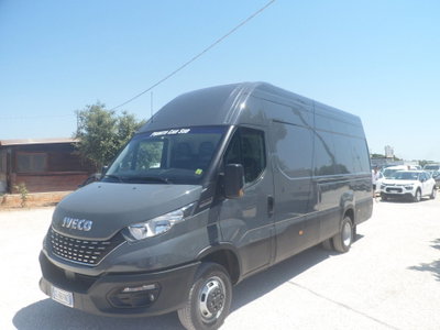 Iveco Daily Telaio 35C18 BTor 3.0 HPT PLM-RG Cabinato usata
