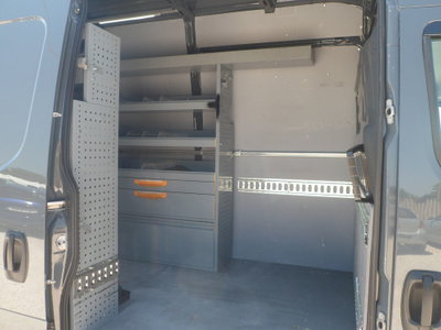 Iveco Daily Telaio 35C18 BTor 3.0 HPT PLM-RG Cabinato (12)