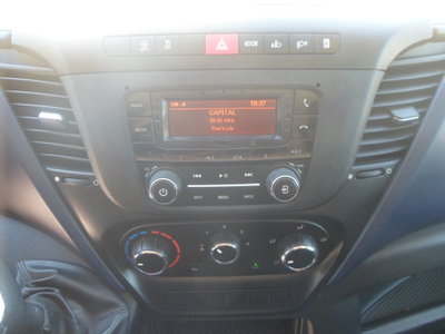Iveco Daily Telaio 35C18 BTor 3.0 HPT PLM-RG Cabinato (17)