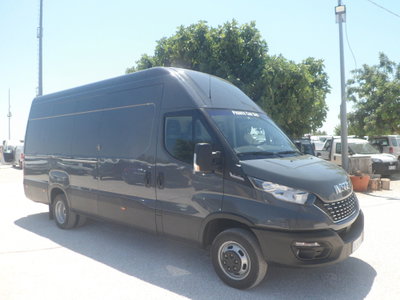 Iveco Daily Telaio 35C18 BTor 3.0 HPT PLM-RG Cabinato (3)
