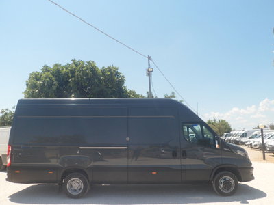 Iveco Daily Telaio 35C18 BTor 3.0 HPT PLM-RG Cabinato (4)