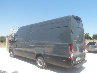 Iveco Daily Telaio 35C18 BTor 3.0 HPT PLM-RG Cabinato (8)