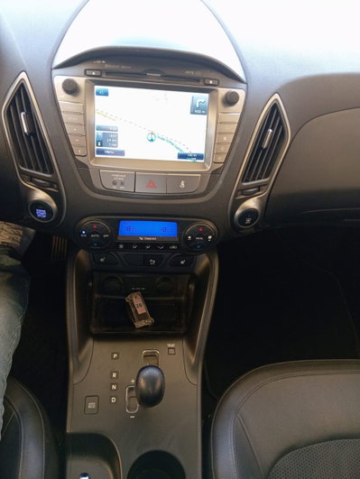 Hyundai ix35 2.0 CRDi 4WD Xpossible (10)