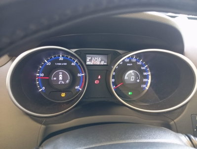 Hyundai ix35 2.0 CRDi 4WD Xpossible (15)