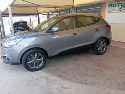 Hyundai ix35 2.0 CRDi 4WD Xpossible (3)
