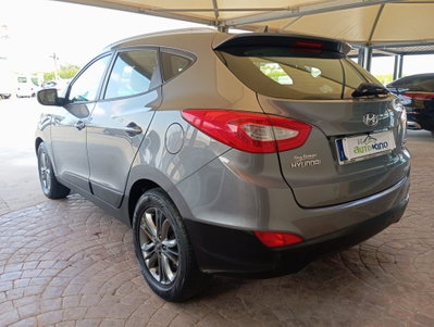 Hyundai ix35 2.0 CRDi 4WD Xpossible (4)