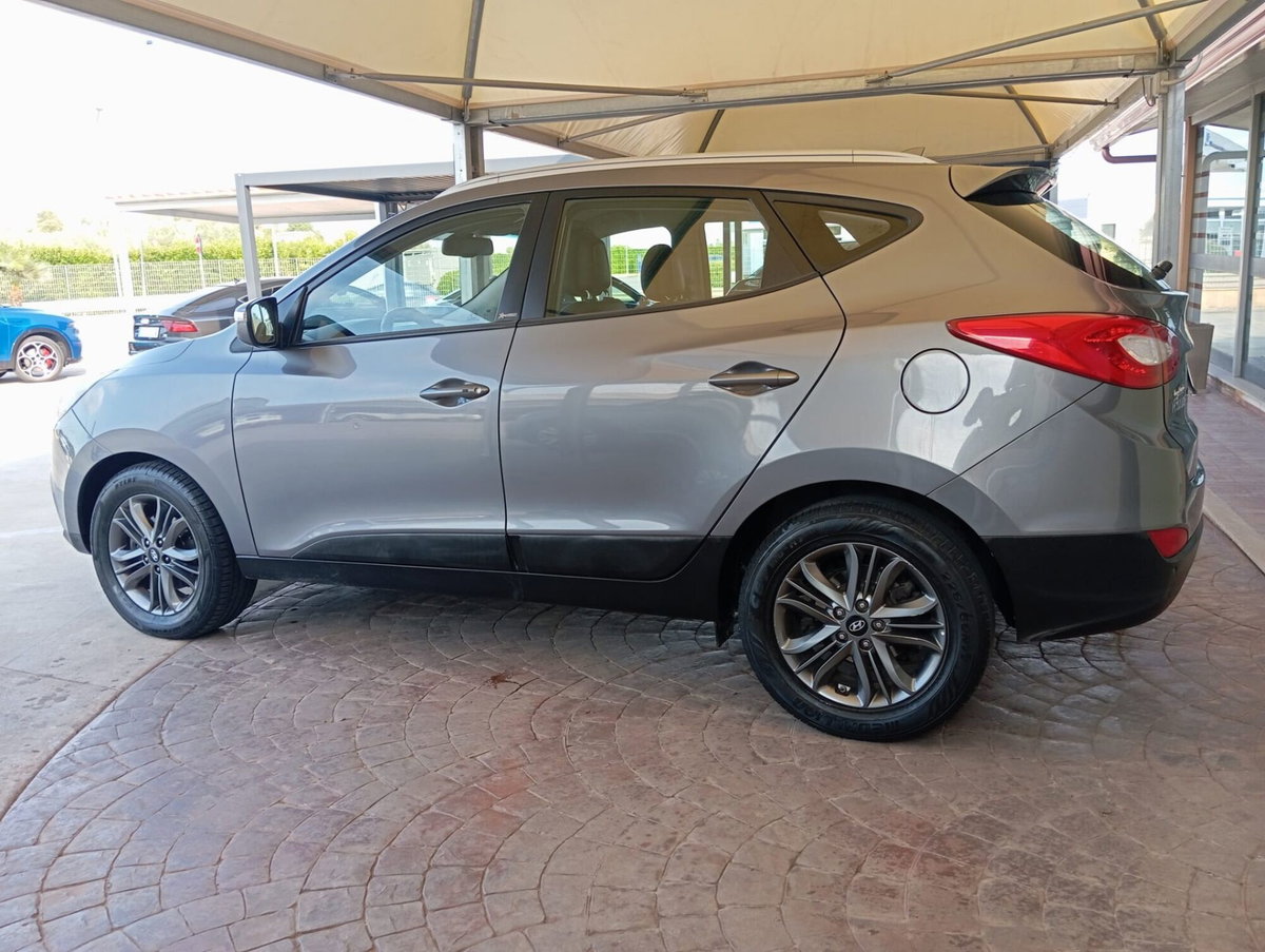 Hyundai ix35 2.0 CRDi 4WD Xpossible (8)