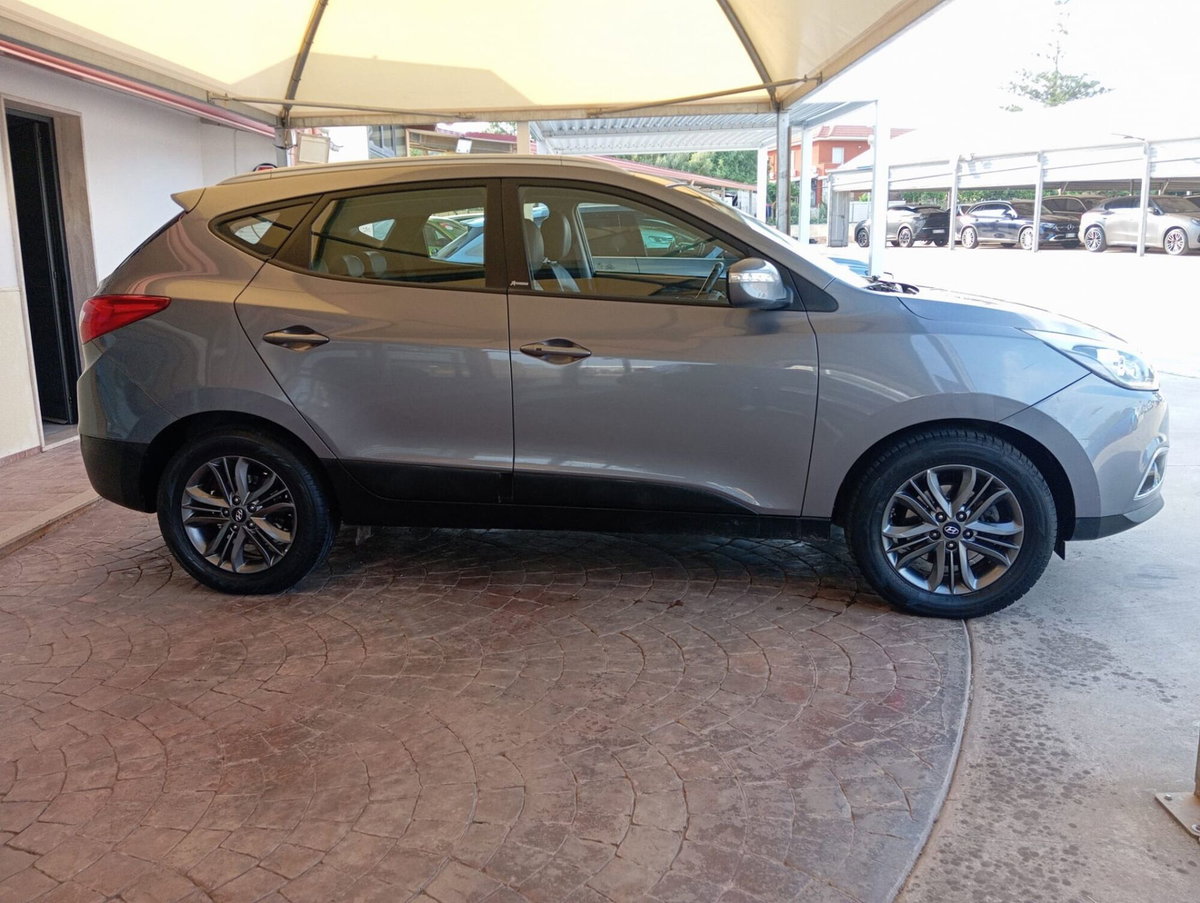 Hyundai ix35 2.0 CRDi 4WD Xpossible (9)